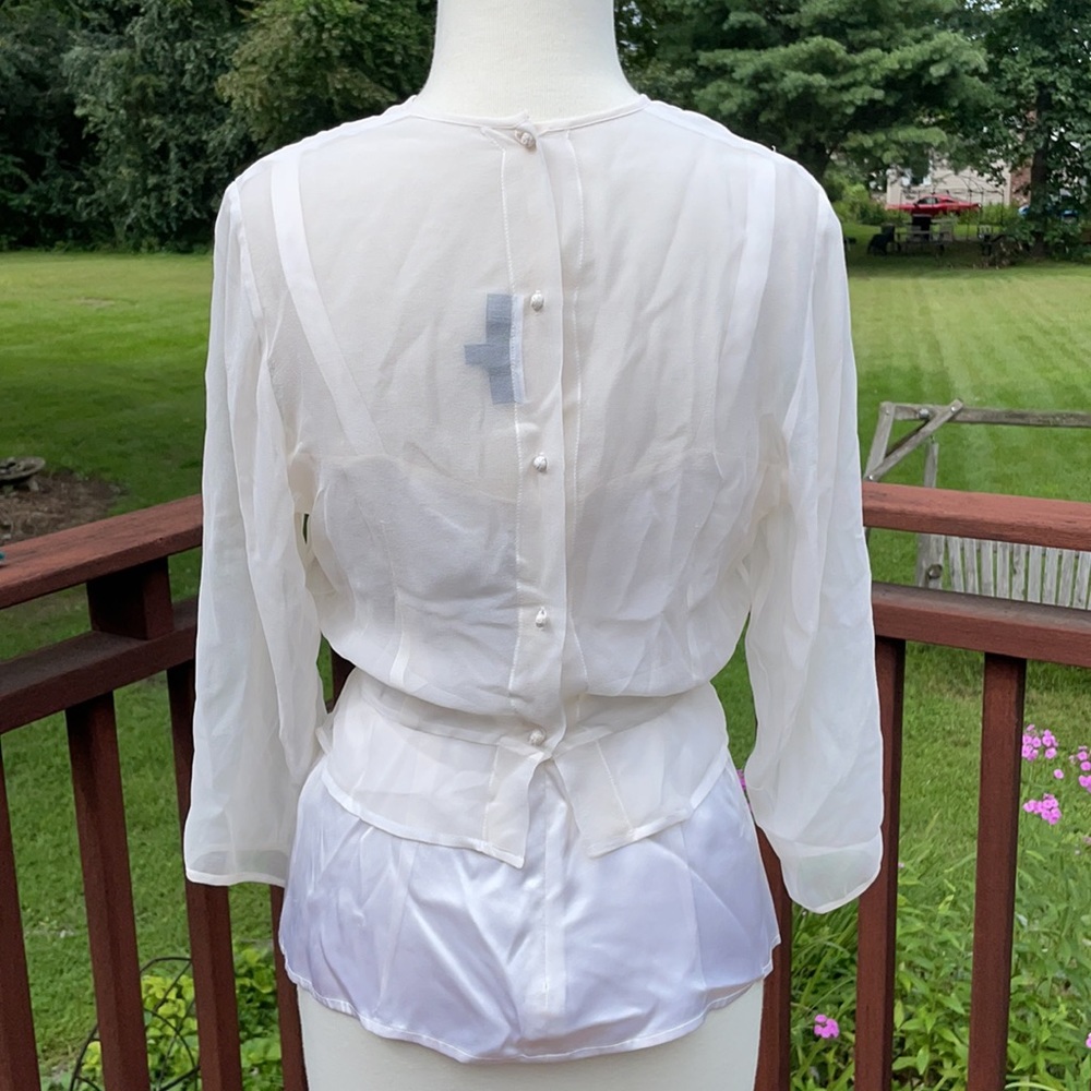 Morgane Le Fay saber silk blouse with silk cami M - Picture 14 of 14